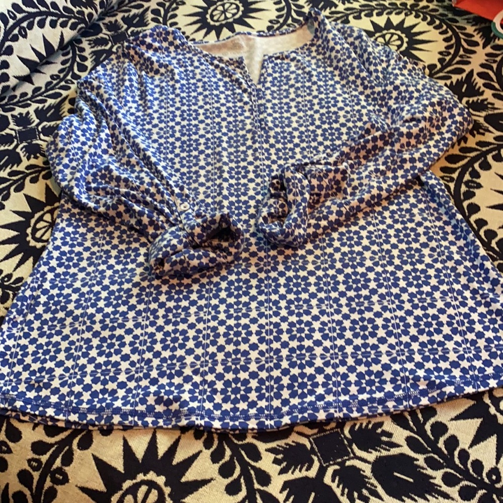 T By Talbots UPF 50+ Rayon Spandex Tunic - Picture 5 of 6
